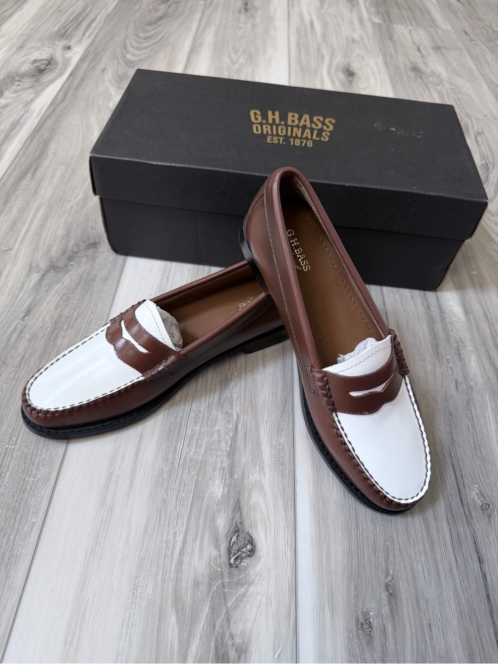 G.H. Bass Whitney Weejuns Brown White Leather Penny Loafers Women’s 7.5 - Picture 9 of 14